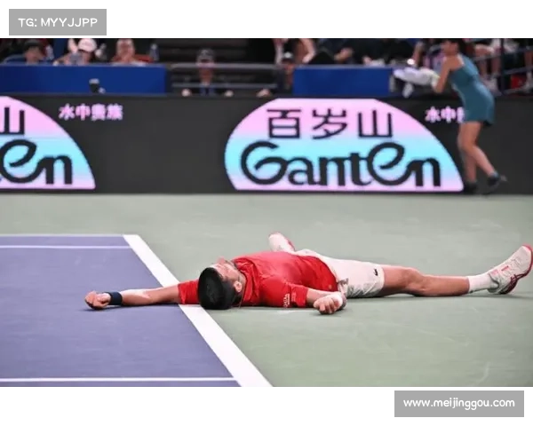 德约科维奇顽强逆转穆纳尔激战三盘成功晋级上海大师赛八强 德约科维奇顽强逆转穆纳尔激战三盘成功晋级上海大师赛八强